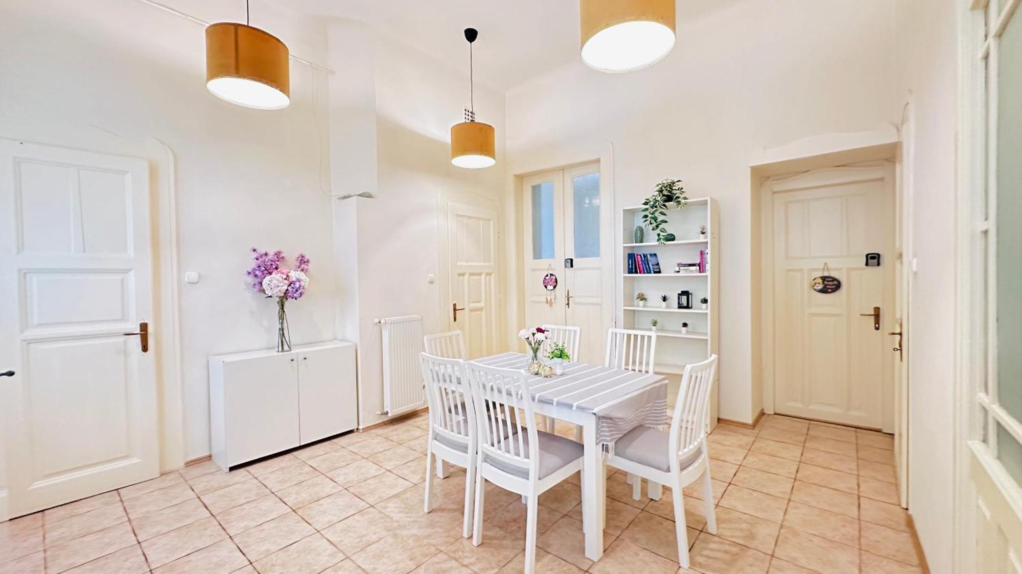 Hogyes Endre Apartment Boedapest Buitenkant foto